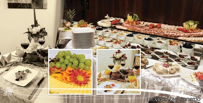 Hotel Sahara Bielsko-Biała Dış mekan fotoğraf