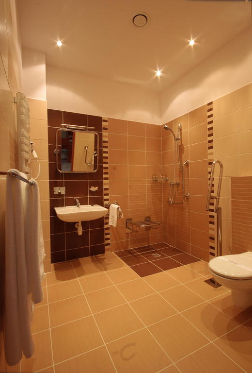 Hotel Sahara Bielsko-Biała Dış mekan fotoğraf