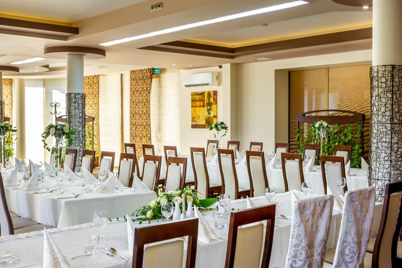 Hotel Sahara Bielsko-Biała Dış mekan fotoğraf