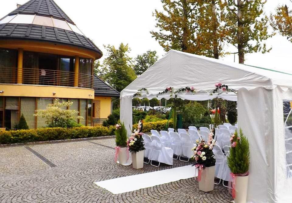 Hotel Sahara Bielsko-Biała Dış mekan fotoğraf